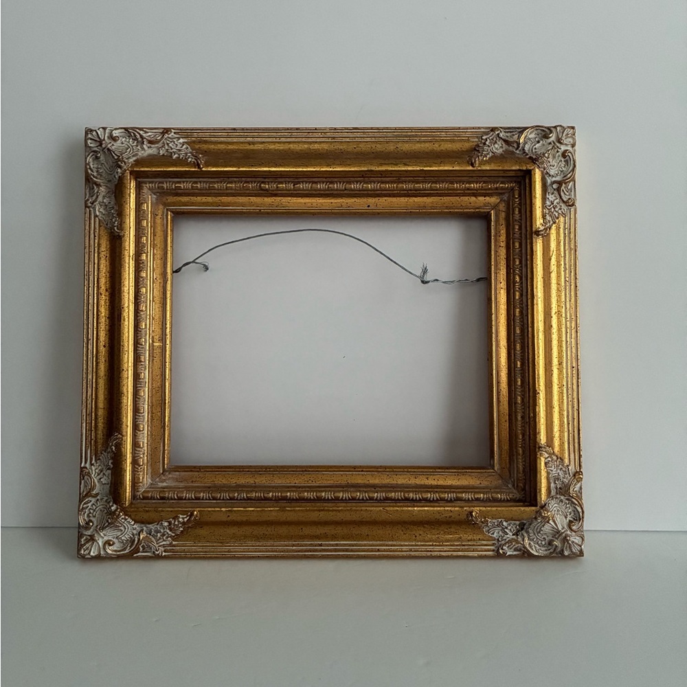 Vintage Carved Wood Gold Gilt Art Picture Frame Ornate Baroque Mexico 8x10